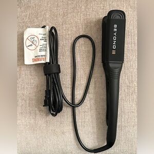 Beyond Styling Iron by Life - Next Gen Pro Ionic Charcoal NIB HTF New (no Box)